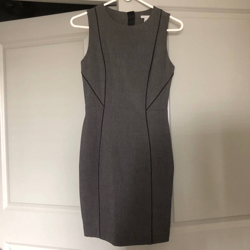 💲DROP!! H&M Dress NWOT